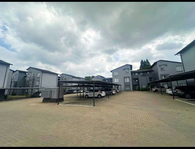 2 BEDROOM TOWNHOUSE FOR SALE IN VERWOERDPARK